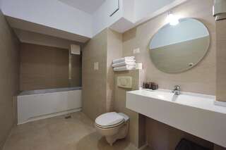 Отель Crystal Palace Hotel Бухарест Полулюкс-5
