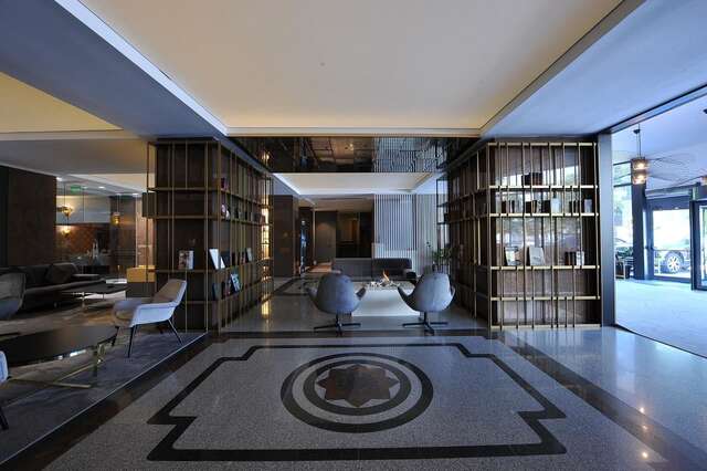 Отель Crystal Palace Hotel Бухарест-34