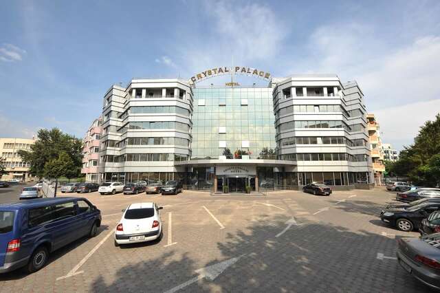 Отель Crystal Palace Hotel Бухарест-43