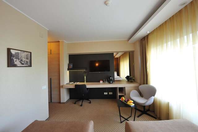 Отель Crystal Palace Hotel Бухарест-7